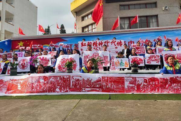 逃离小人国森林