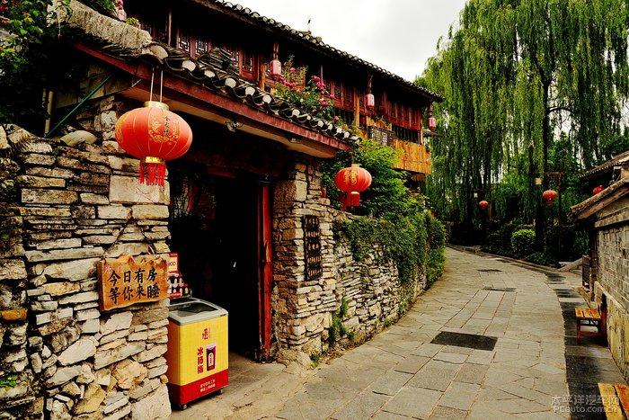 北京大学教授吴飞,呼吁要恢复土葬,称:火葬会把人当垃圾处理